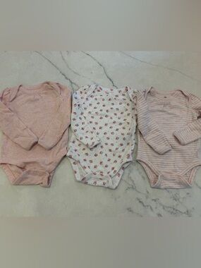 3pack - Baby Gap Pink Floral & Solid Long-Sleeve Baby Bodysuits